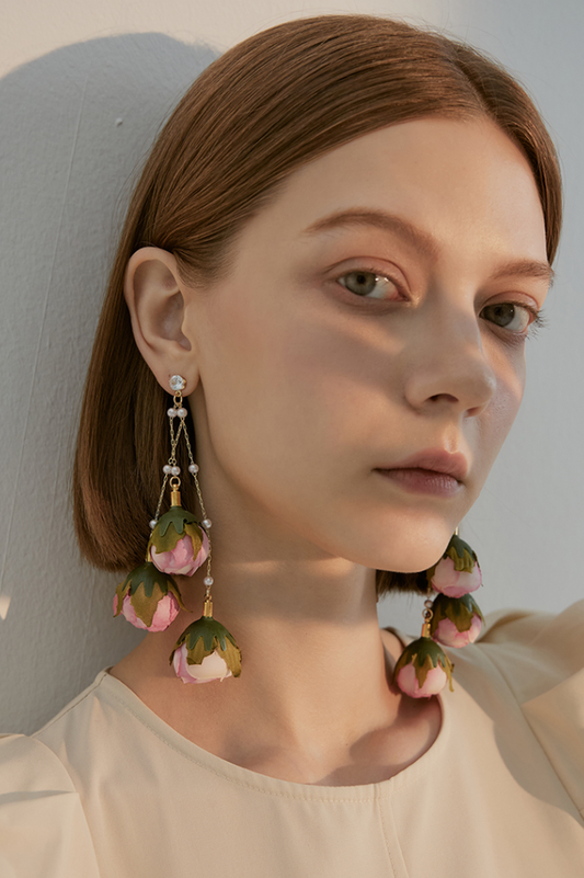 Tassel Earrings in Rose