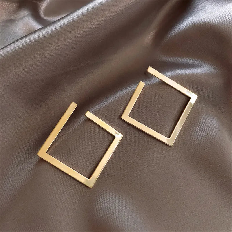 Retro Square Women Irregular Stud New Exaggerated Cold Wind Opening AccessOries Earring