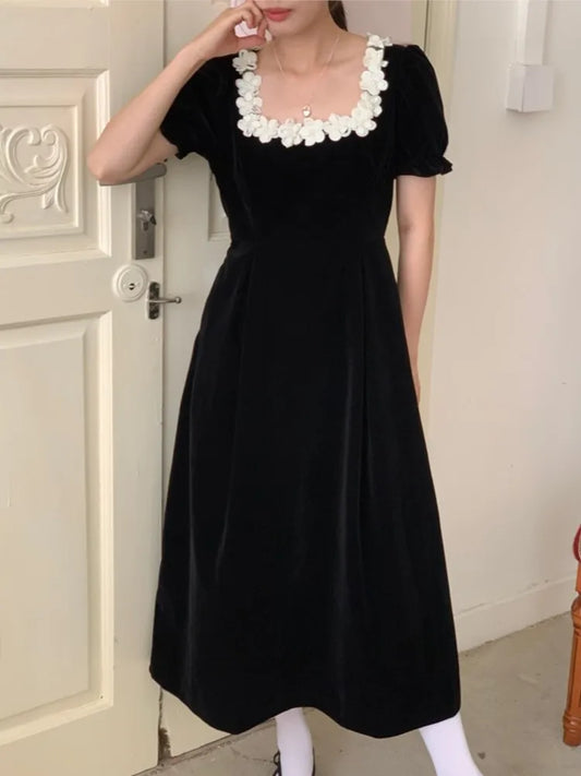 Autumn French Vintage Black Velvet Midi Dresses for Women Puff Sleeves Square Collar A-line Korean Fashion Vestido Mujer New