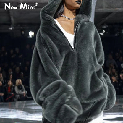 Fashion Runaway Luxury Brand Faux Fur Long Coat Women Big Pocket Warm Jacket Zip Hooded Fake Rabbit Fur Plush Overcoats