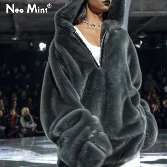 Fashion Runaway Luxury Brand Faux Fur Long Coat Women Big Pocket Warm Jacket Zip Hooded Fake Rabbit Fur Plush Overcoats