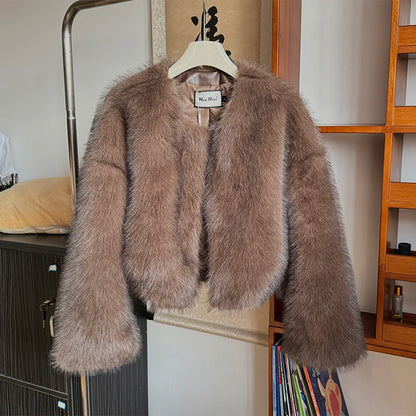Chic Brand Icon Fashion Kendall Jenner Brown Gradient Faux Fur Jacket Women  Winter New Luxury Cropped Fox Fur Coat
