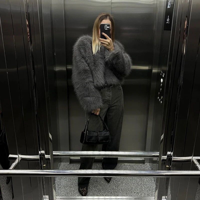 Street Fashion Girls Gray Fluffy Short Faux Fox Fur Jacket Women Winter  Hot Brand Thick Warm Eco Fur Coat Female