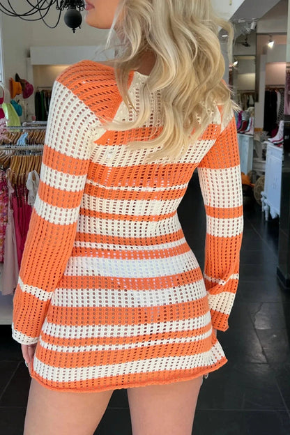 Slim Printed Long Sleeve Square-Neck Mini Dress
