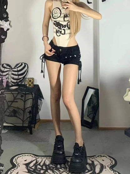 Skinny Fit Lace-Up Casual Shorts