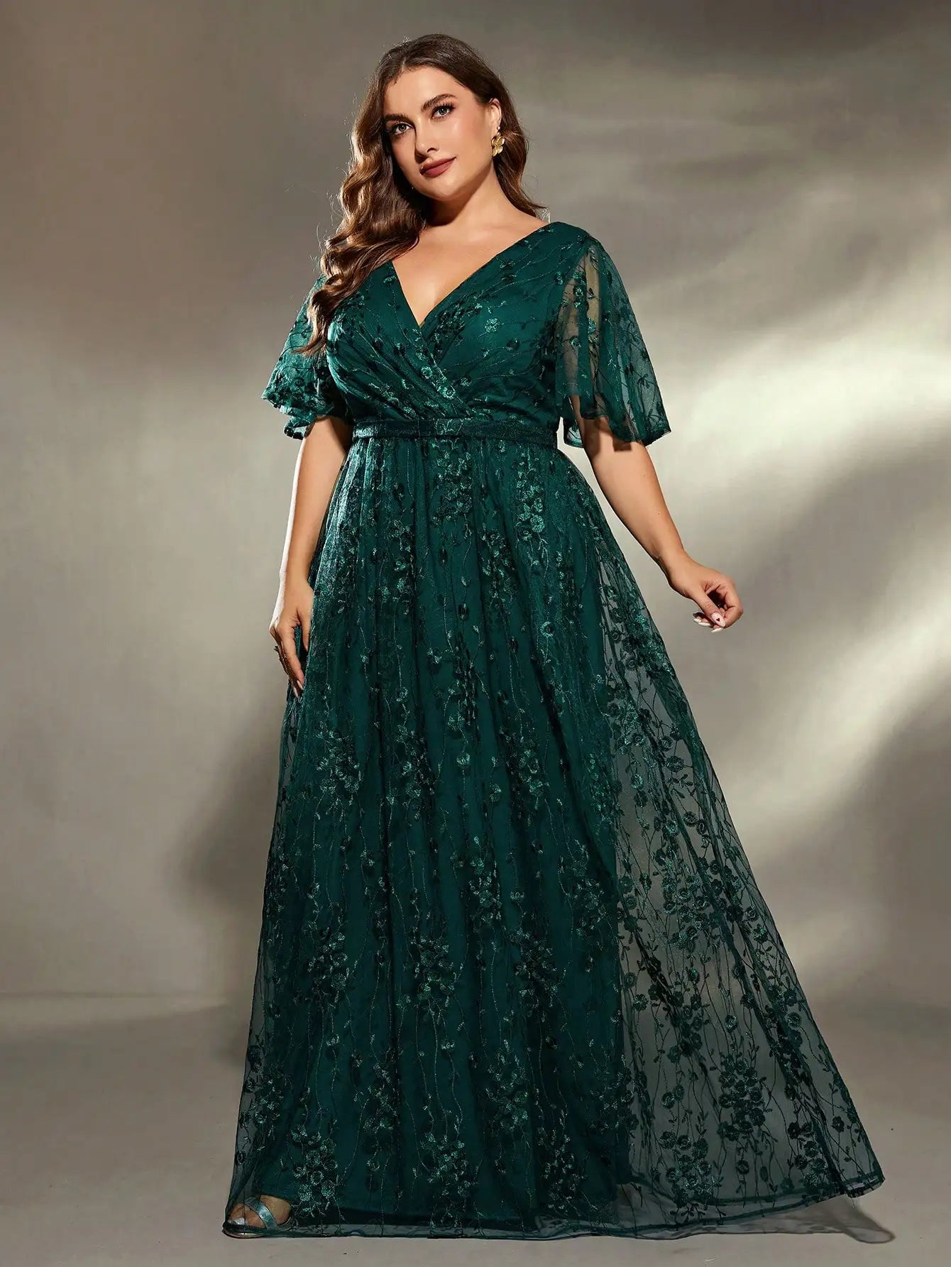 V-neck irregular cross large flared sleeves embroidered lace skirt