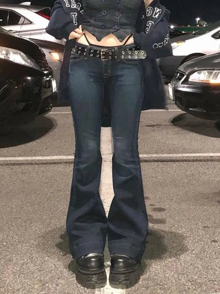 Vaqueros vintage acampanados de tiro bajo con lavado oscuro para mujer | Ideales para el día a día