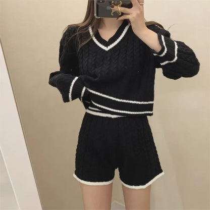 Autumn New Korean Fashion Knitted Two-piece Shorts Set V-neck Pullover Crop Top Solid Shorts Casual Pants Suit Female Clothing