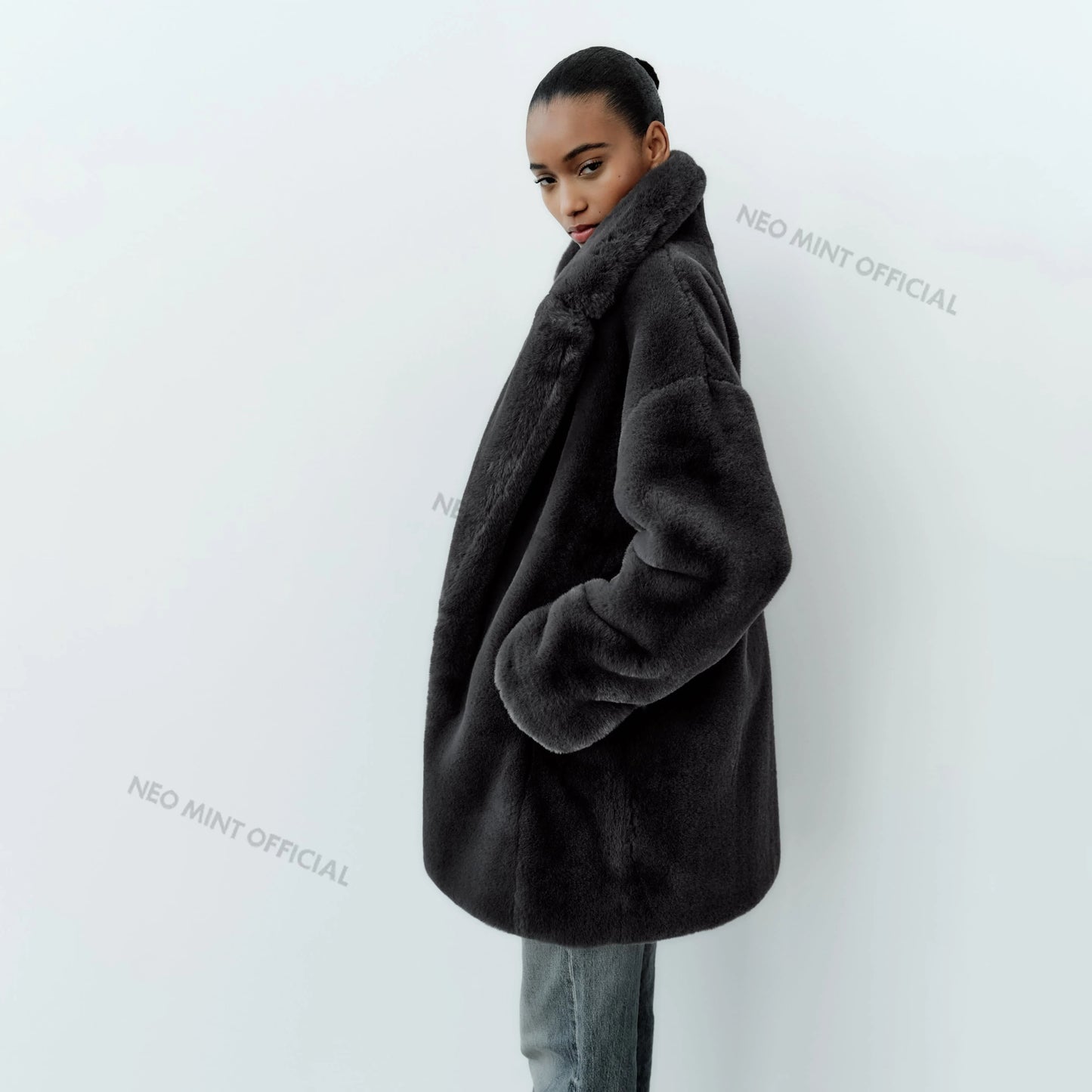 Winter Faux Rabbit Fur Coat Women Brand Designer Thick Warm Outerwear Jacket Fur Collar Classic Dark Gray Overcoat