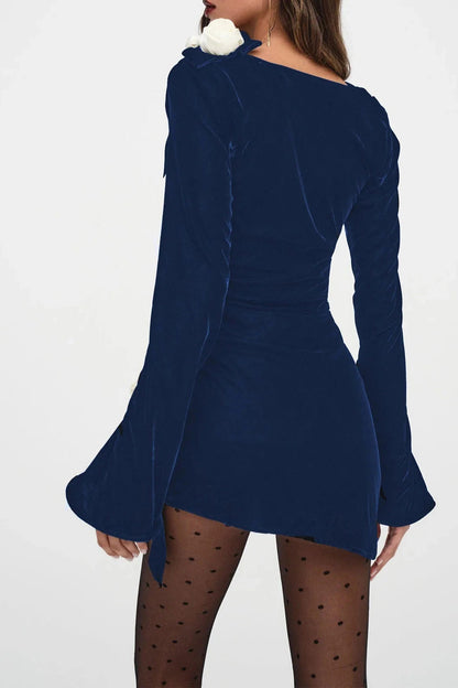 Elegant Slim Fit Mini Dress with Long Sleeves