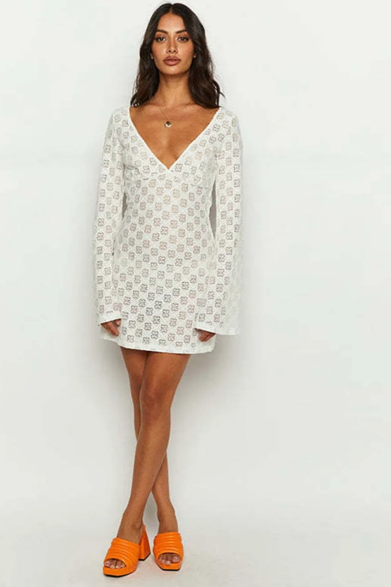 Vestido mini blanco estampado con espalda escotada