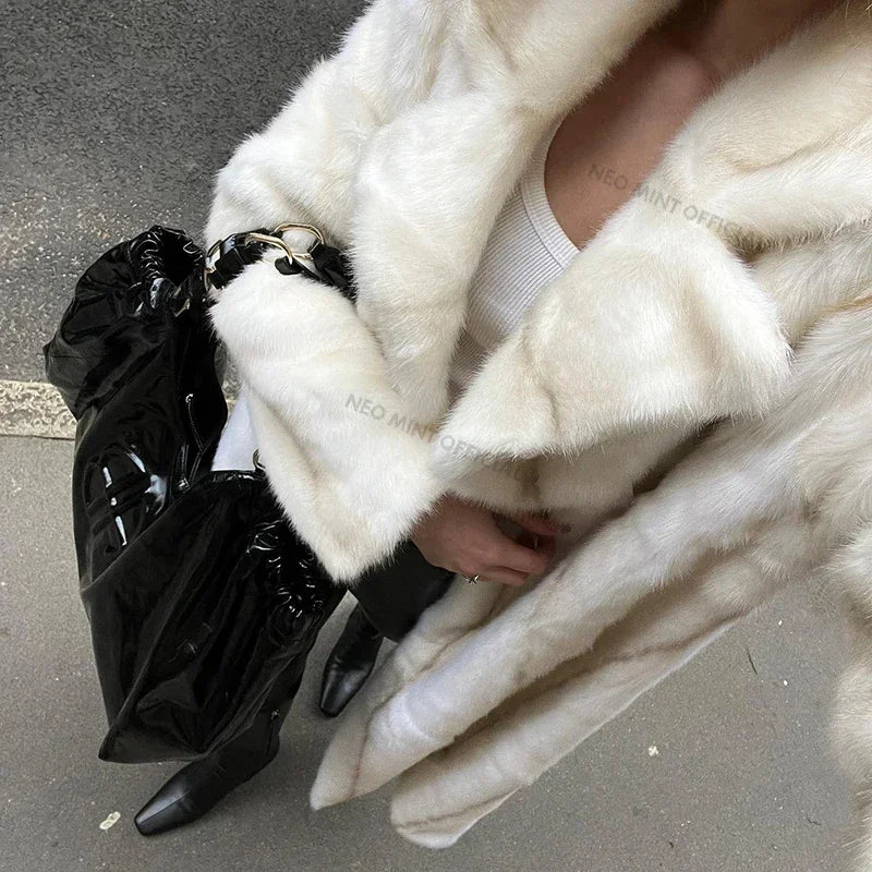 Winter High Quality Long Faux Mink Fur Coat Women High Street Furry Fur Jacket Luxury Brand Outerwear Overcoat