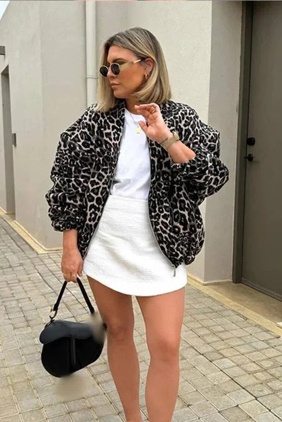 Abrigo con estampado de leopardo retro 