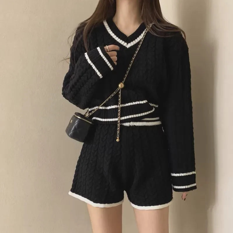 Autumn New Korean Fashion Knitted Two-piece Shorts Set V-neck Pullover Crop Top Solid Shorts Casual Pants Suit Female Clothing