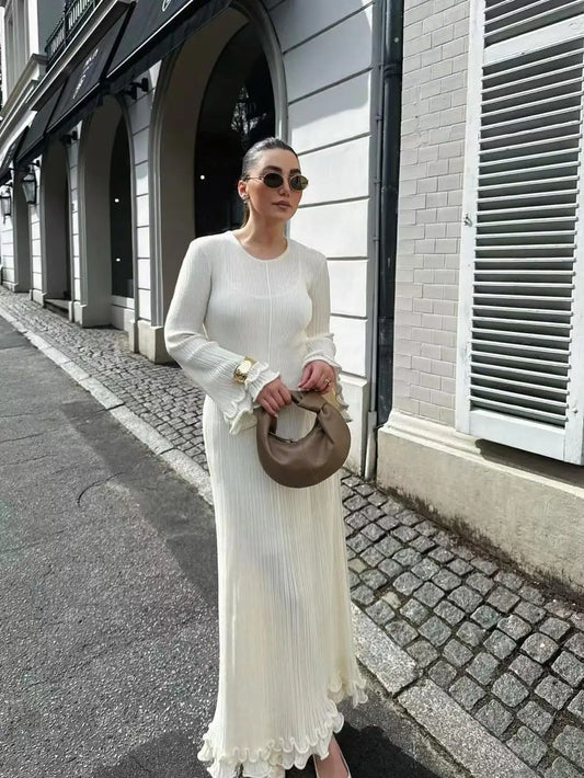 Autumn New Ladies Elegant Flared Sleeve Knitted Dress Women Fashion Crew Neck White Slim Robes Summer Female Party Dresses