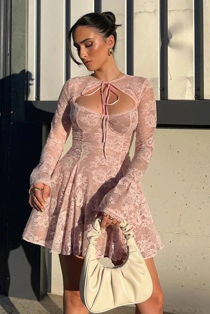 Elegant Lace Up Mini Dress with Long Sleeves and Slim Pleated Design
