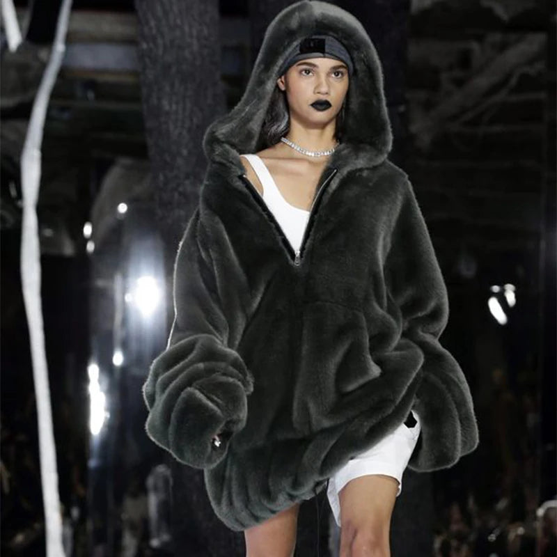 Fashion Runaway Luxury Brand Faux Fur Long Coat Women Big Pocket Warm Jacket Zip Hooded Fake Rabbit Fur Plush Overcoats