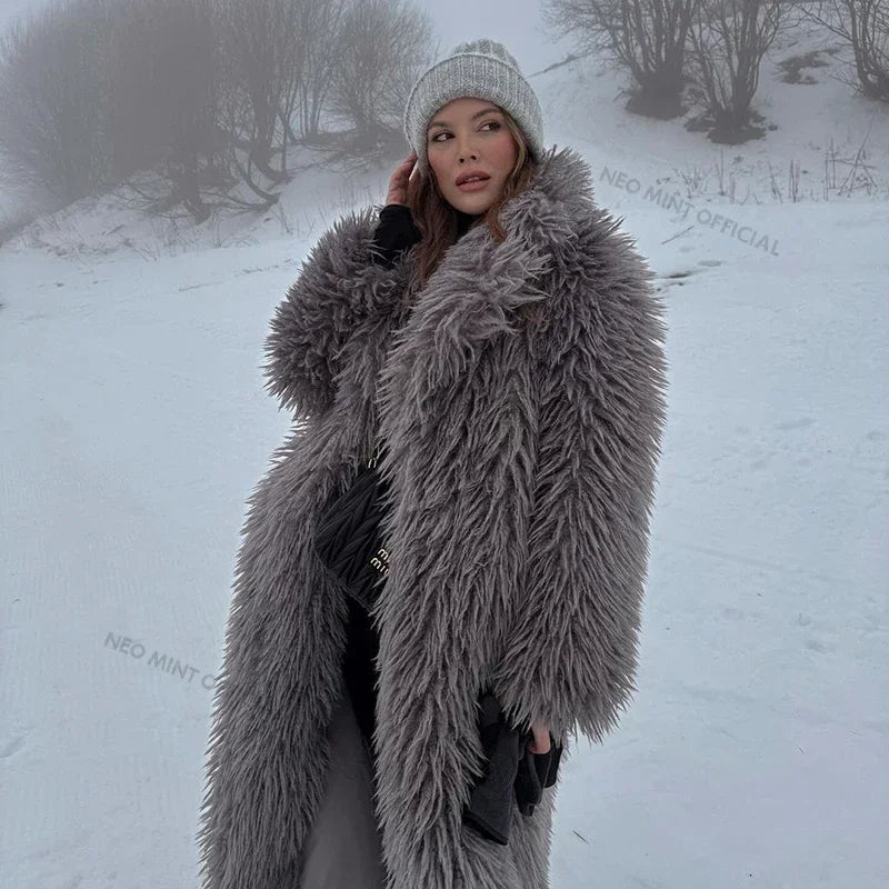 Extra Long Luxury Lamb Fur Teddy Coat Women  Winter Ladies Mob Wife Style Oversized Chunky Faux Fur Jacket Overcoat