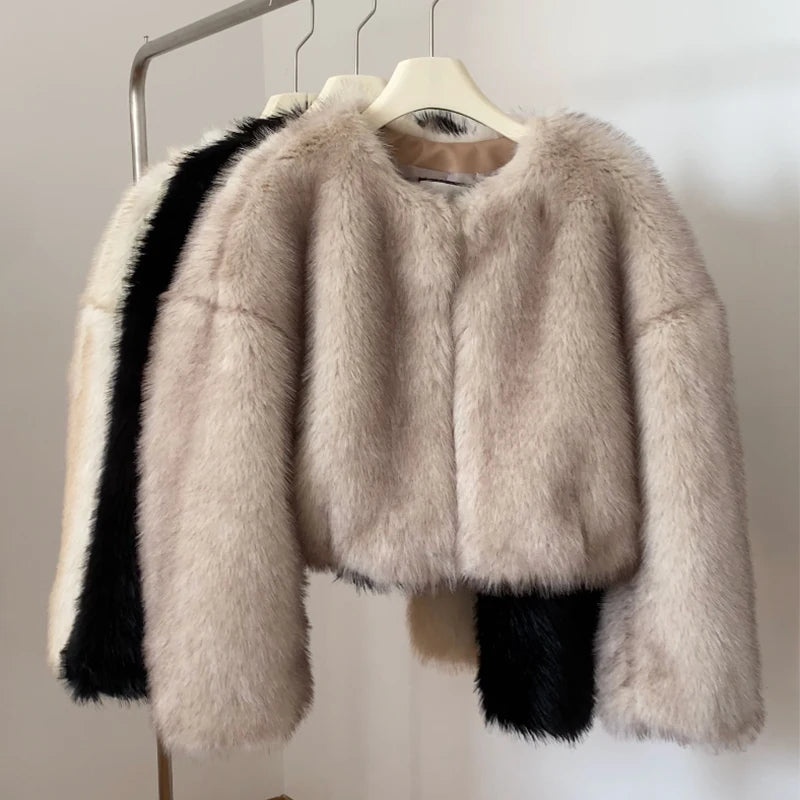 Chic Street Blogger Fashion Girls  Winter Trendy Faux Raccoon Fox Fur Coat Jacket Women Thick Warm Cropped Fluffy Overcoats