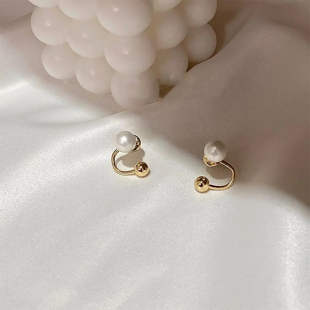Simple C Shape Baroque Geometric Hoop Earrings for Women with Pearl Accent