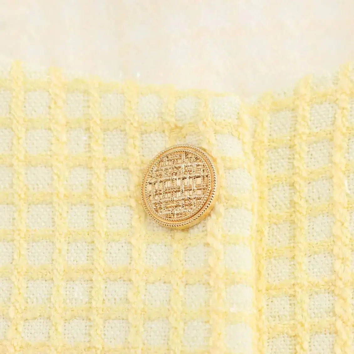Autumn O neck Yellow Plaid Tweed Coat Cropped Vintage Women Front Pockets Gold Buttons Short Blazer Elegant Jacket