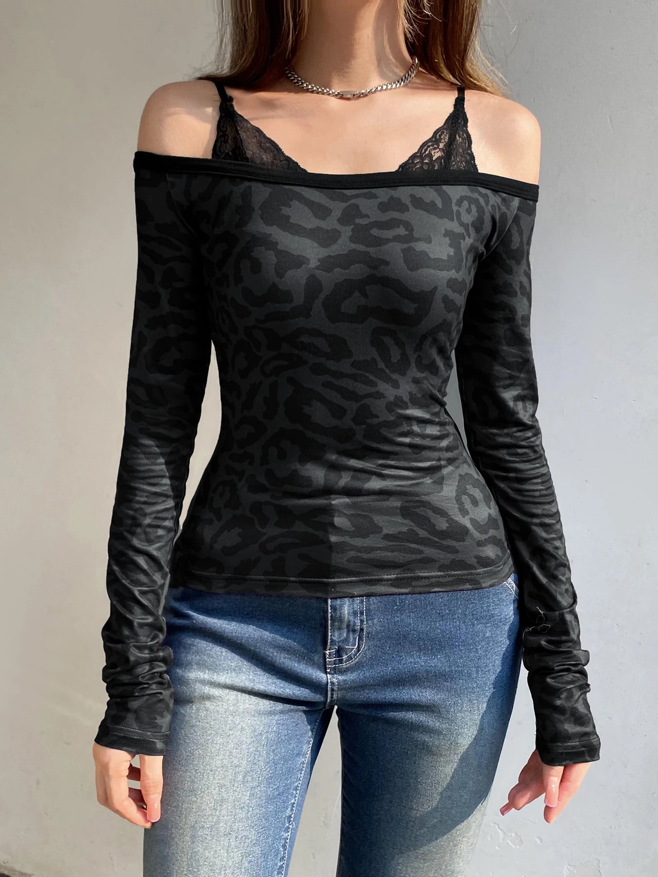 Slim Leopard Lace Halter Tops Fake Two Piece Top Off Shoulder Women Sexy Y2k Hotsweet Long Sleeve Top Autumn New