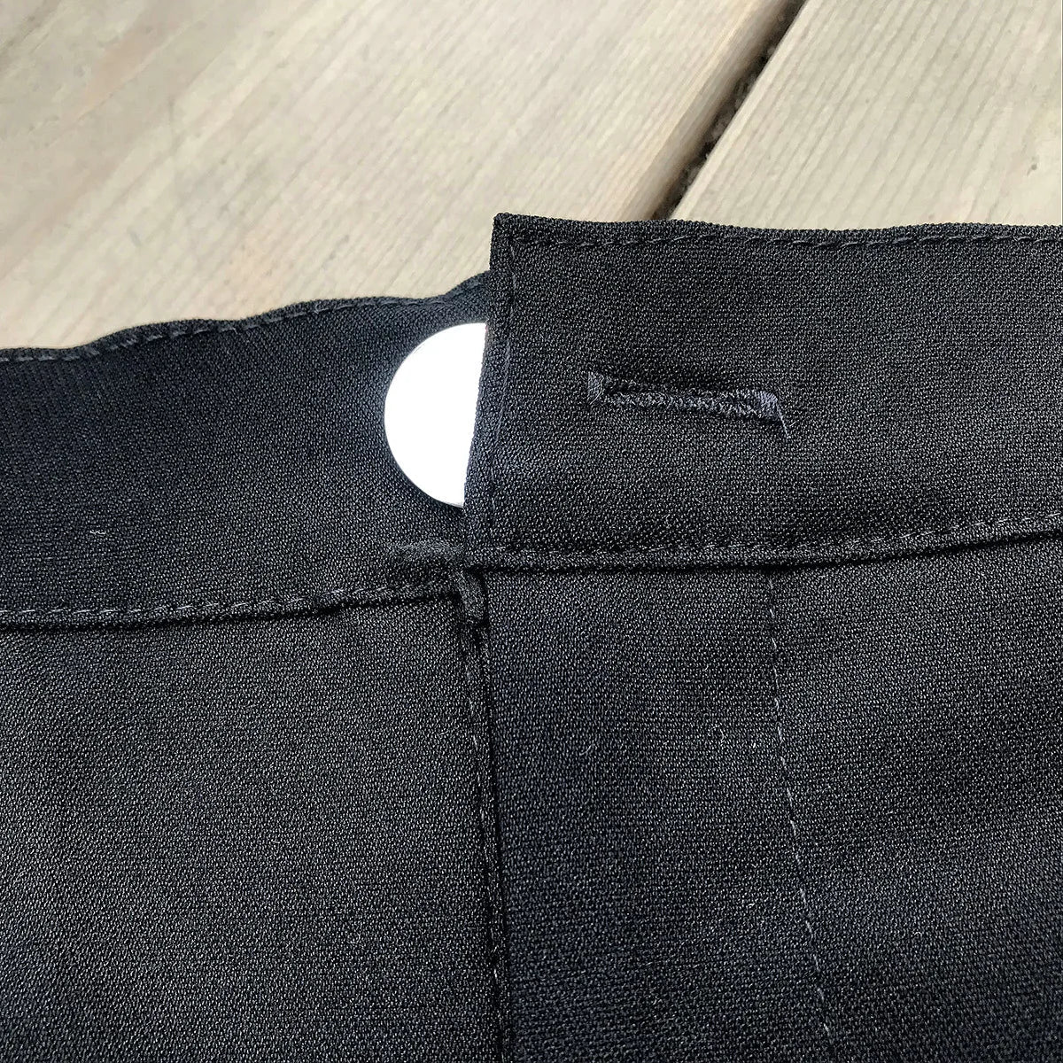 Stretchy Black Casual Shorts
