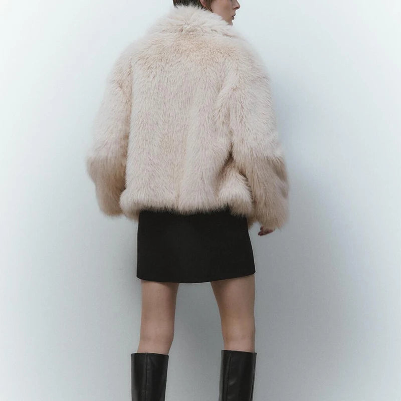 Chic Ins Blogger Brand Fashion Fake Fox Fur Jacket Coat Women  Winter Luxury Design Big Collar Fur Coats Cool Girls Overcoat