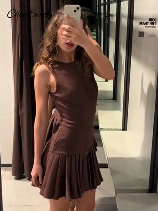 Elegant Pleated Mini Dress Women Brown O-Neck Sleeveless A Line High Waist Party Dresses  Fashion Casual New Zipper Robes