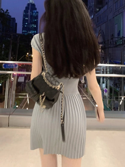 Sexy Knitted Dresses for Women V-neck A-Line Pleated Mini Dress Korean Fashion Solid Autumn Knitting One Piece Vestido Mujer New