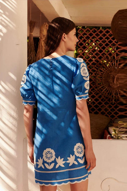 Short Sleeve Mini Dress with O-Neck and High Waist