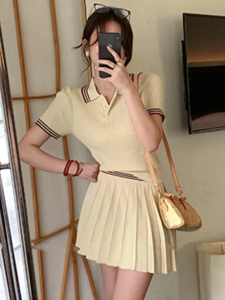 Autumn Knitted Two-piece Skirt Set Women Turn-down Collar Short Sleeve Top Pleated Mini Skirt Korean Fashion Knitting Outfits