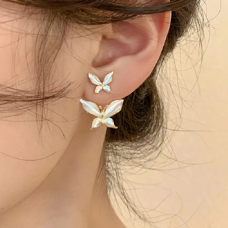 Lizakosht White Flower Butterfly Earrings for Women Spring Summer Jewelry Wholesale