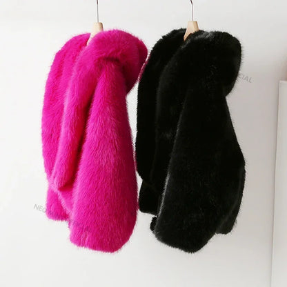Brand Runway Fashion Iconic Hooded Batwing Faux Fur Coat Women Chic Winter Hailey Bieber Shaggy Overcoat Fox Fur Jacket