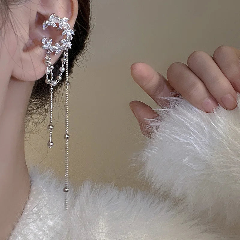 Lizakosht Korea Fashion Pearl and Zirconia Moon Tassel Clip Earrings for Women Luxury Ear Cuff Jewelry