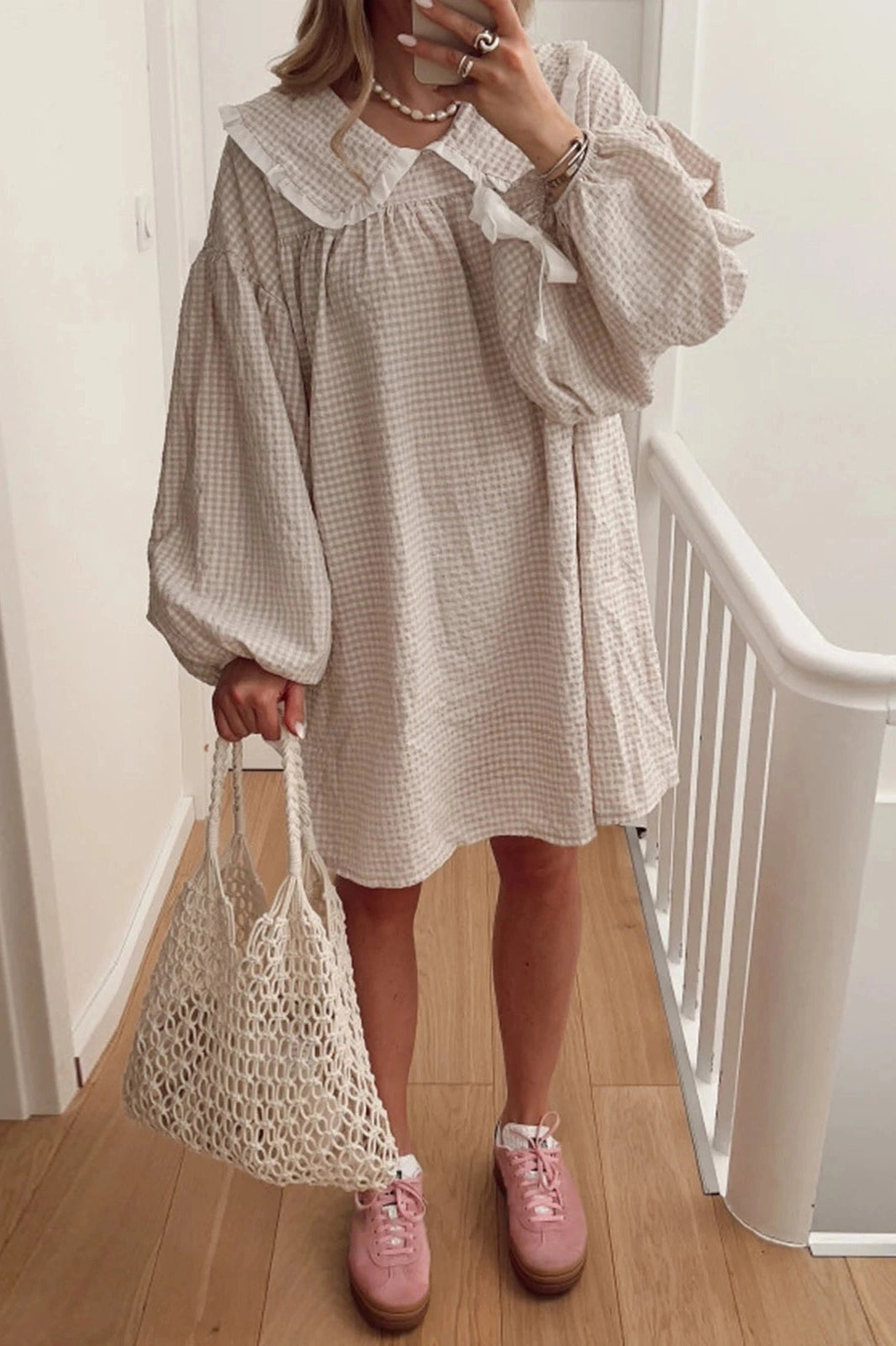 Plaid Mini Dress with Elegant Puff Sleeves