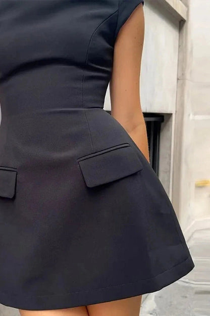 Short Sleeve Mini Dress with O-Neck and High Waist