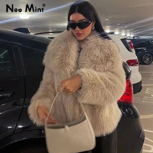 Chic Ins Blogger Brand Fashion Fake Fox Fur Jacket Coat Women  Winter Luxury Design Big Collar Fur Coats Cool Girls Overcoat