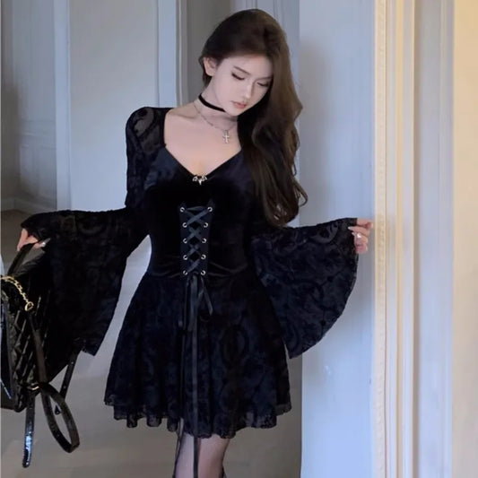 Y2K Black Velvet Short Dresses for Women Flare Sleeves Slim Waist Lace-up A-line Birthday Party Dress Gothic Halloween Vestidos