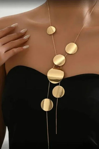 Noira Luxe Circle Drop Necklace