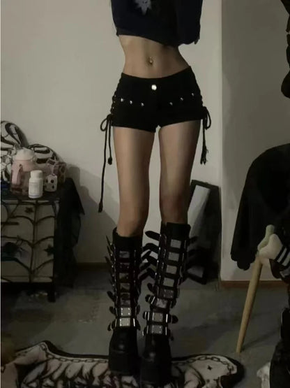 Skinny Fit Lace-Up Casual Shorts