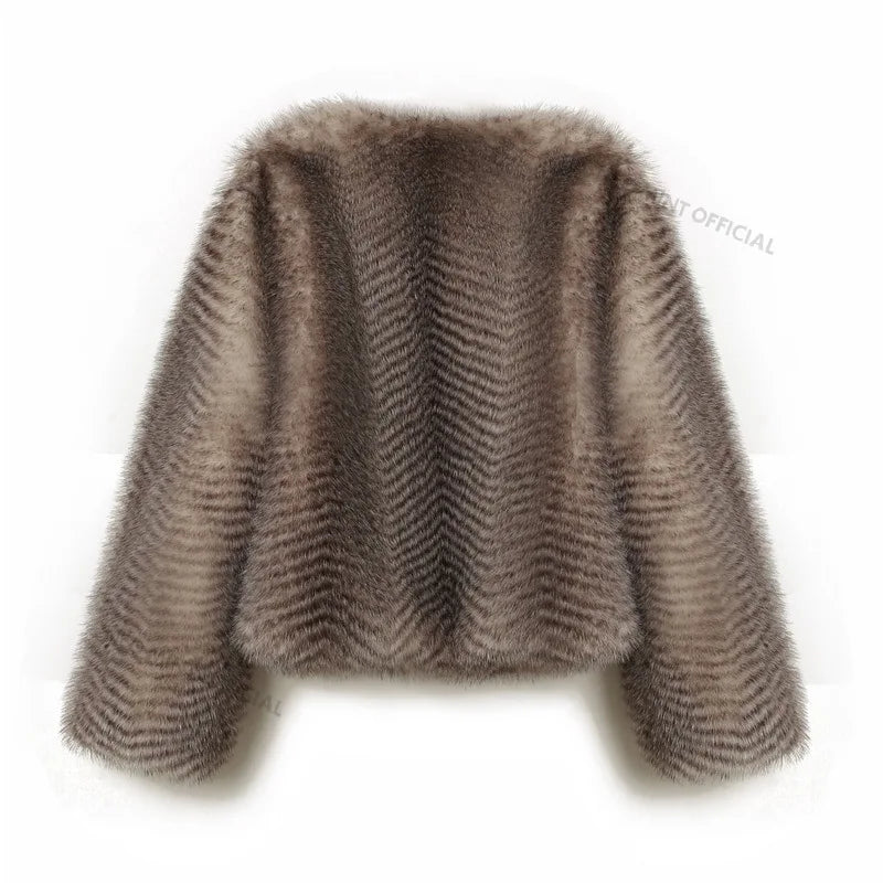 Luxury Brand Furry Cropped Faux Fur Coat Women Winter  Iconic Street Fashion Week Girls Fluffy Short Fur Jacket