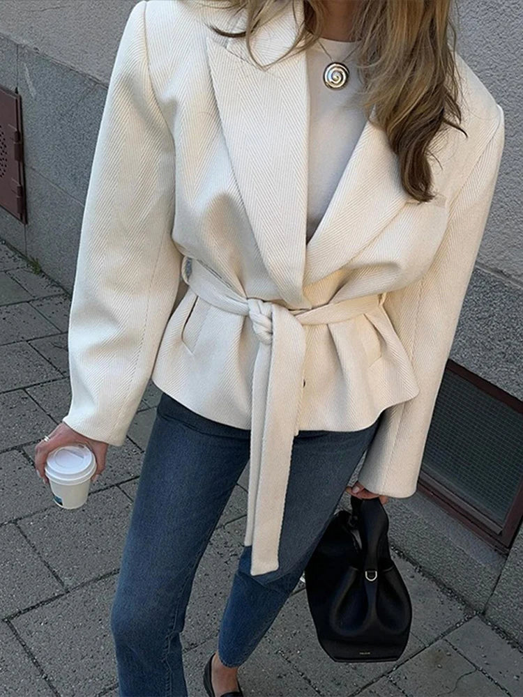 Street Lace Up Cropped Blazer Coat Women Loose Lapel Pocket Long Sleeve Suit Jackets Female 2025 Spring White All-match Outwear