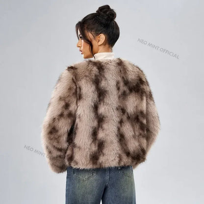 Winter Fluffy Faux Fox Fur Coat Women Brand Fashion Streetwear Overcoat Chic Girls Warm Short Furry Fur Jacket