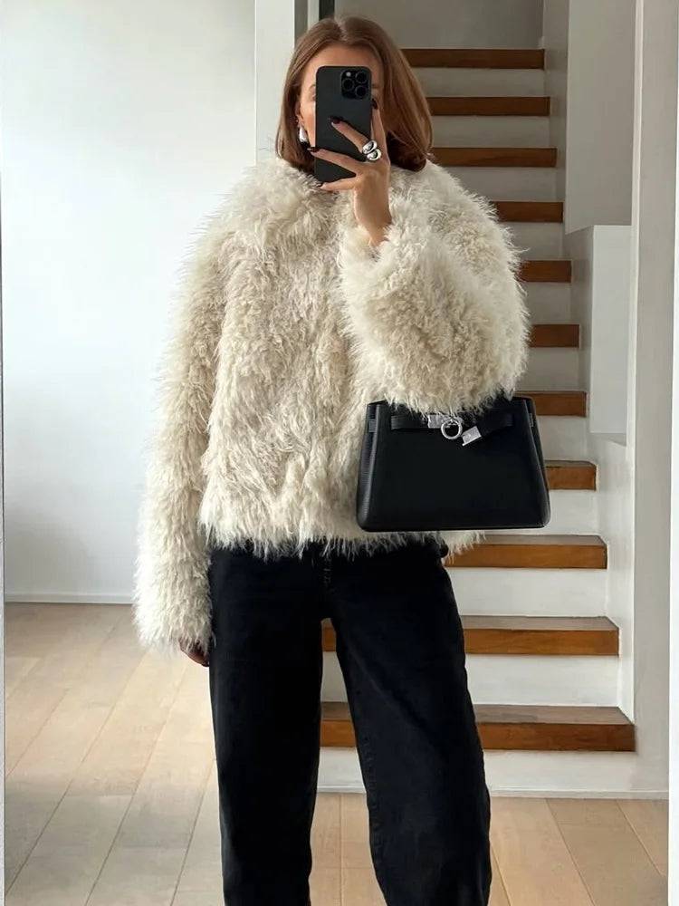 Fashion V-Neck Loose Cardigan Overcoat For Women Long Sleeve Patchwork Faux Fur High Street Clothes Female Winter Coat New