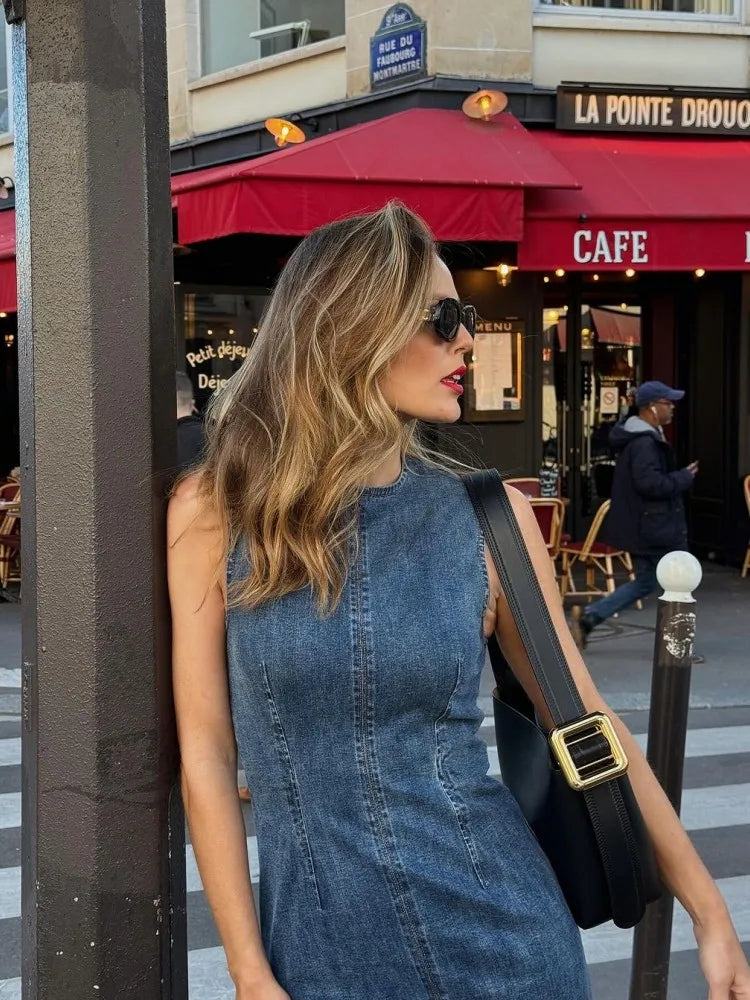 Casual Sleeveless Denim Dresses Women Elegant Slim Fit O-neck Slit Denim Dress Female Autumn Chic Street All-matching Robes