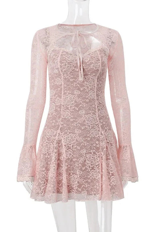 Elegant Lace Up Mini Dress with Long Sleeves and Slim Pleated Design