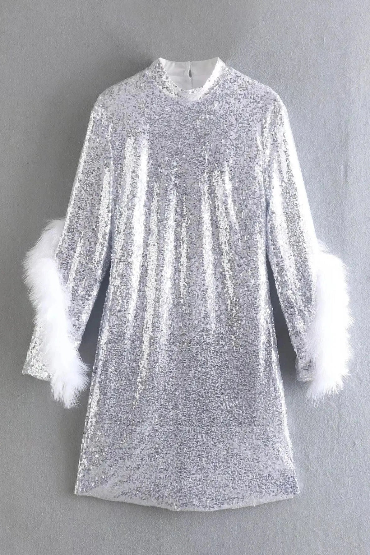 Elegant Slim Fit Mini Dress with Long Sleeves