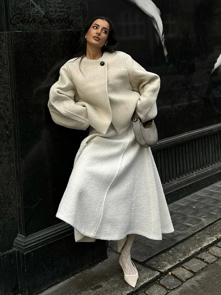 Elegant Solid Woolen Blend Jacket For Women Fashion Button O-neck Long Sleeve Coat  New Autumn Winter Commute Warm Outwear