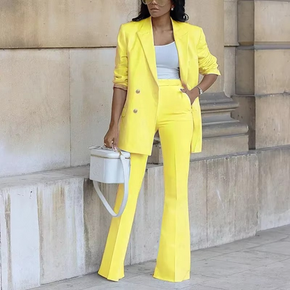 Conjunto elegante de dos piezas de blazer abotonado y pantalón acampanado para mujer | Ideal para cualquier temporada